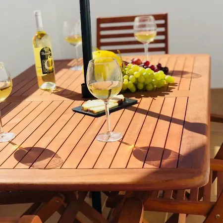 Canaryislandshost L Lovely Lanzarote Nazaret